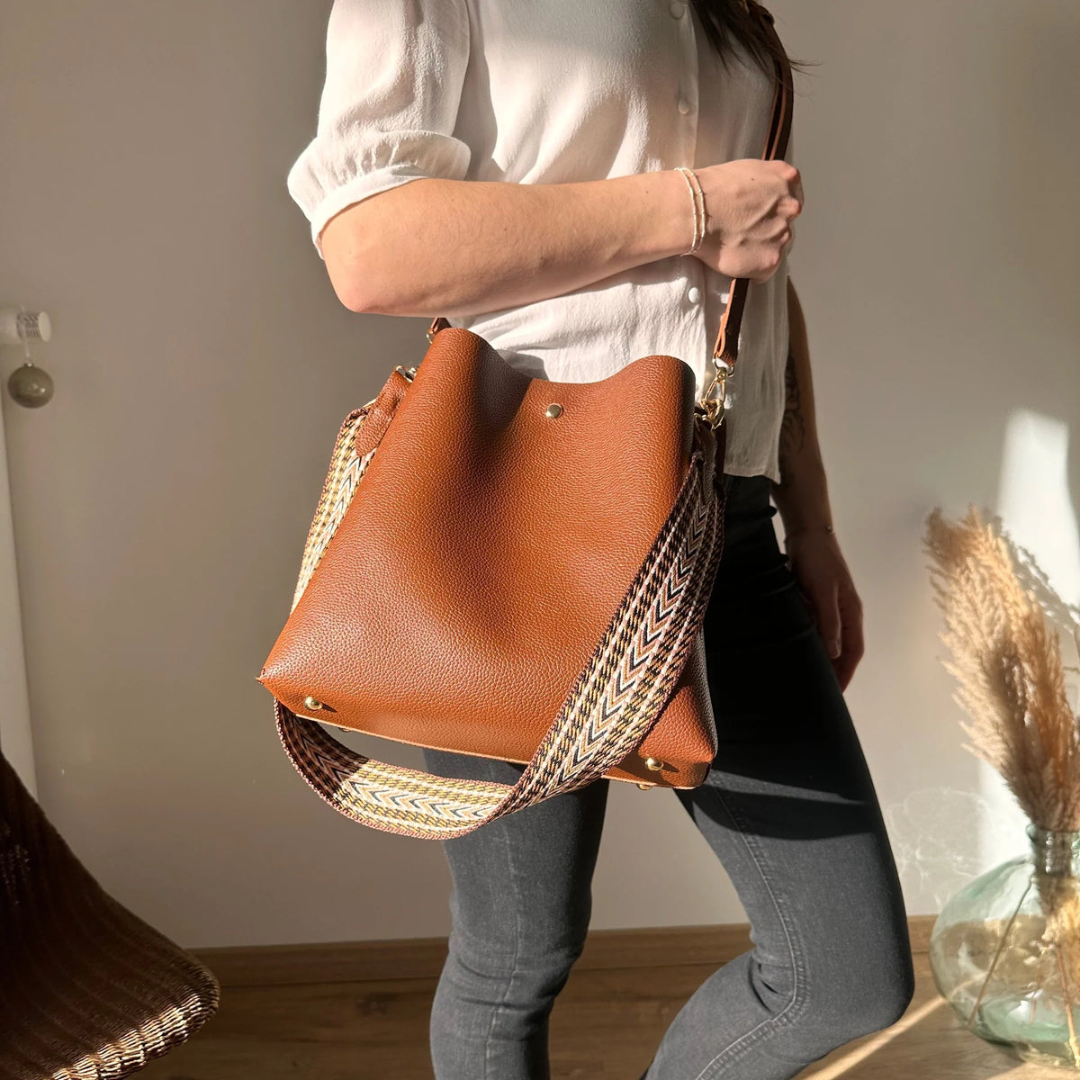 Montelise | Crossbody Bucket Bag