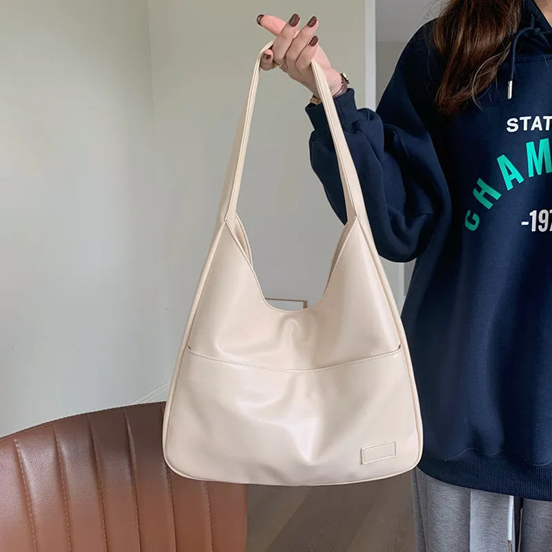 Lilya | Hobo Bag