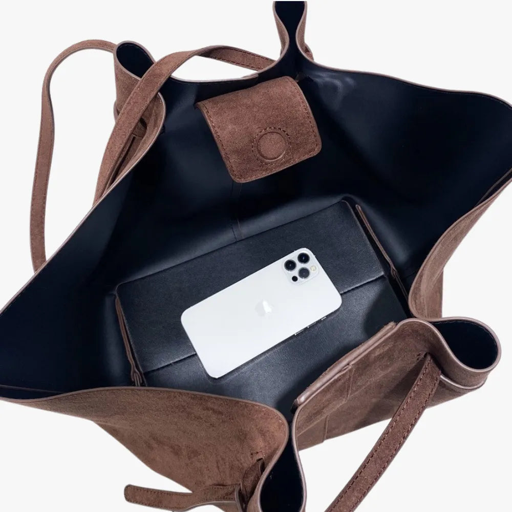 Holly | Tote Bag